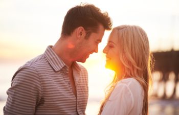 This Is How You Know If Your Ex Still Loves You