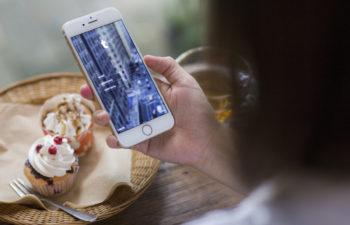 The Four Best Ways To Respond To Your Exes Text Messages